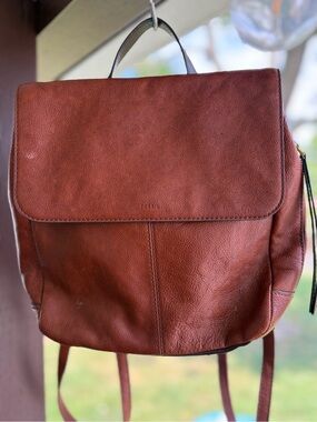 Fossil Leather Backpack - Chestnut Brown